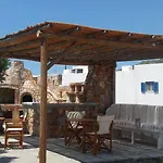 Oasis Apartmanhotel Mikrí Vígla