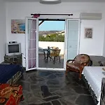 Oasis Apartmanhotel Mikrí Vígla