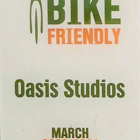 Oasis 米科利维亚