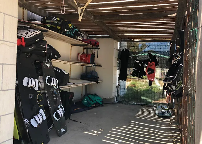 Oasis Aparthotel Mikri Vigla