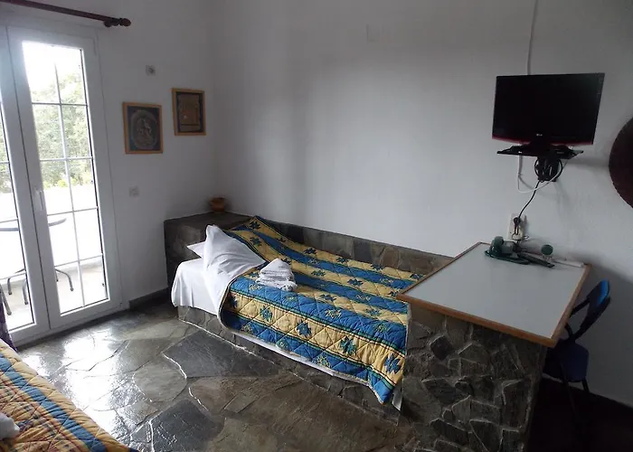 Oasis 4* Mikri Vigla